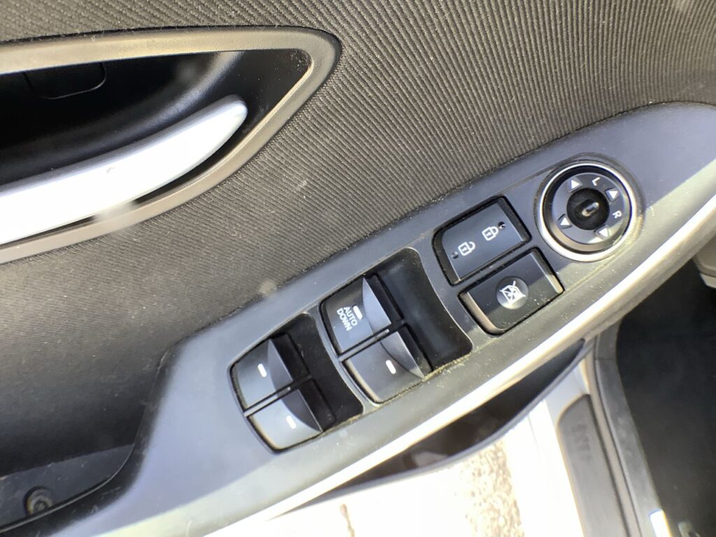 2014 Hyundai Elantra GT 4 DOOR HATCHBACK