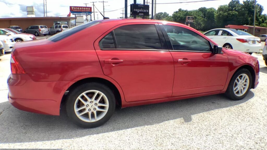 2012 Ford Fusion S
