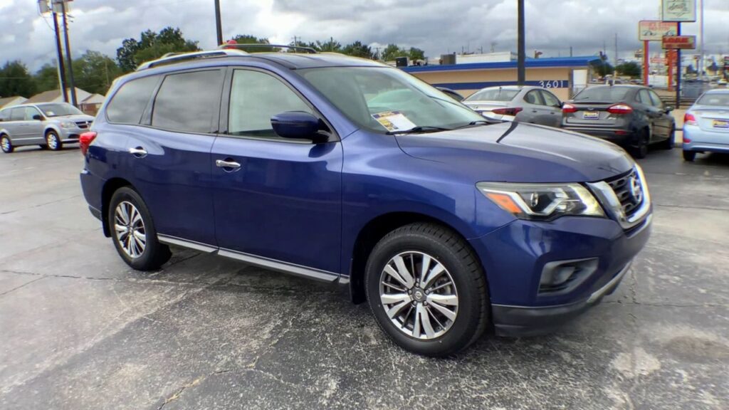 2018 Nissan Pathfinder S