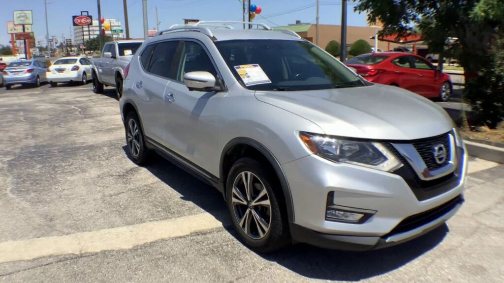 2017 Nissan Rogue SL