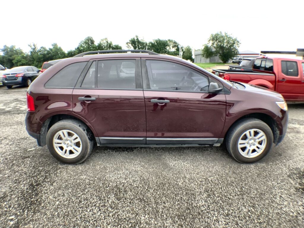 2011 Ford Edge SE