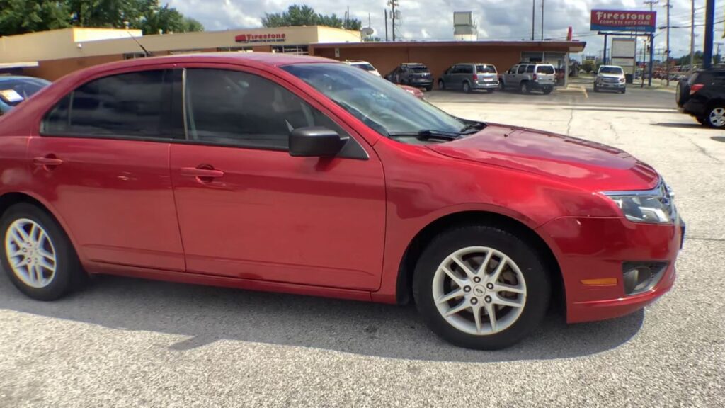 2012 Ford Fusion S