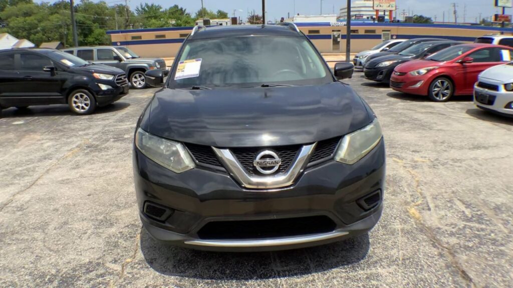 2016 Nissan Rogue SV