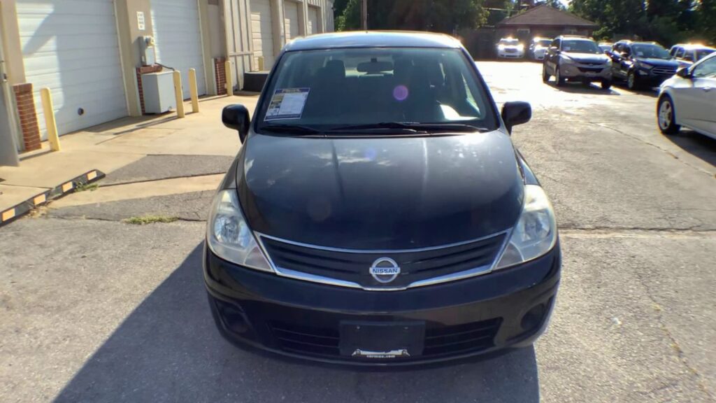 2011 Nissan Versa 1.8S