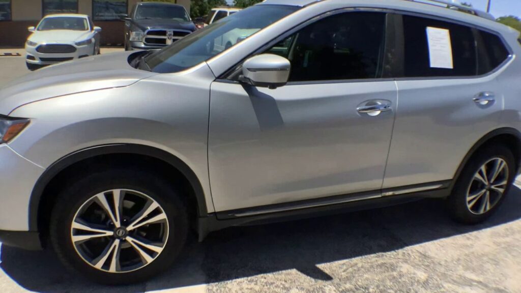 2017 Nissan Rogue SL