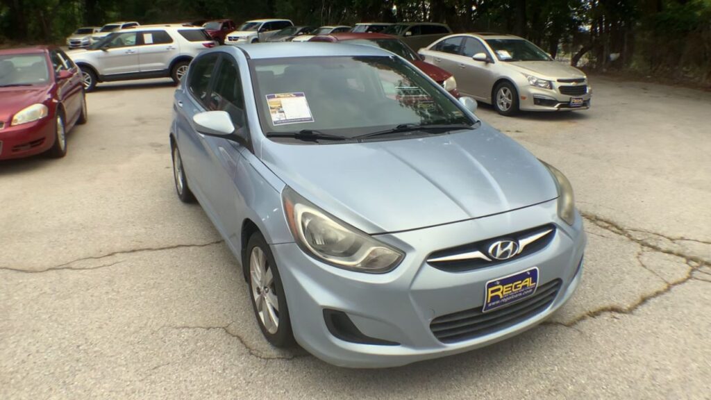 2012 Hyundai Accent GS