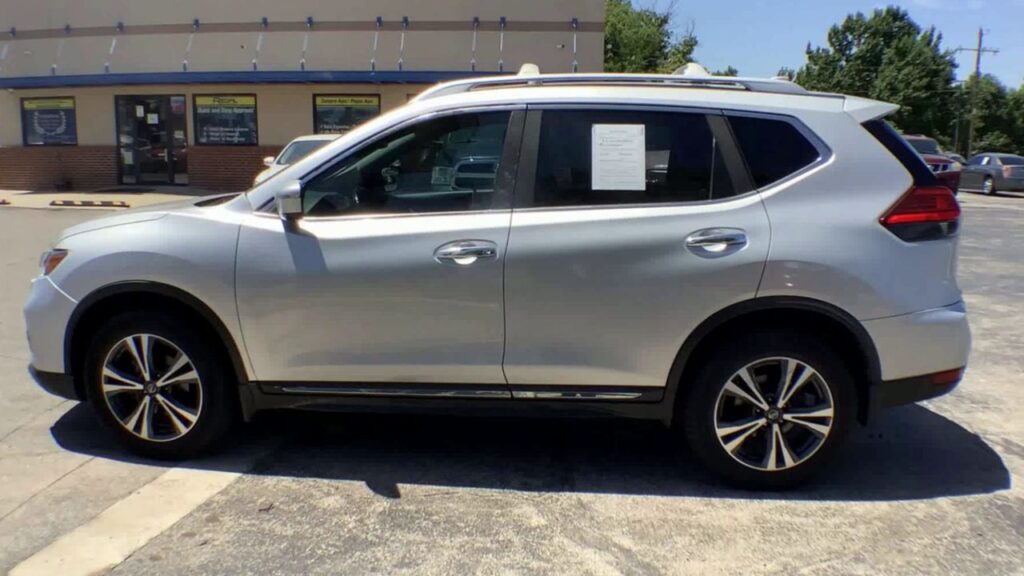 2017 Nissan Rogue SL