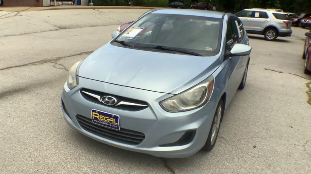 2012 Hyundai Accent GS