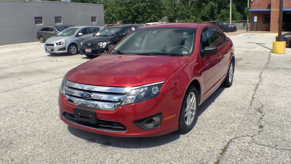 2012 Ford Fusion S