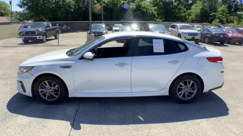 2020 Kia Optima LX