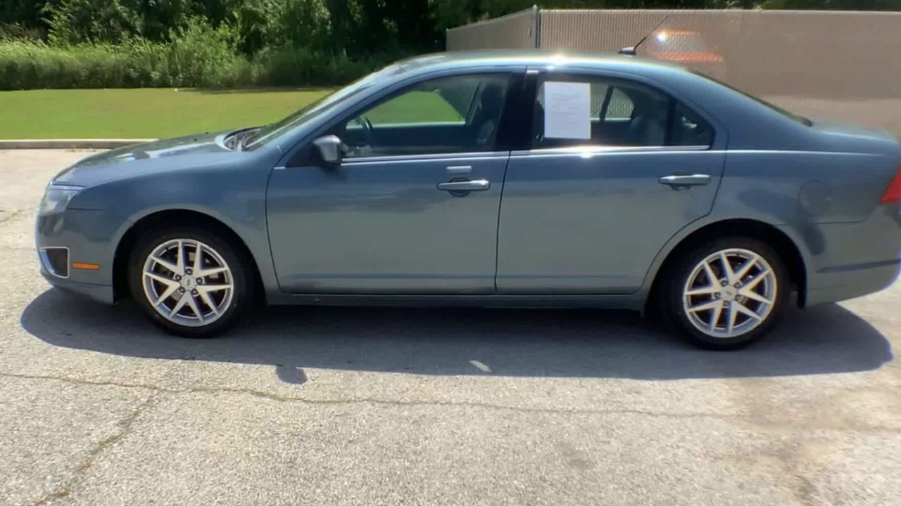 2011 Ford Fusion SEL photo 4