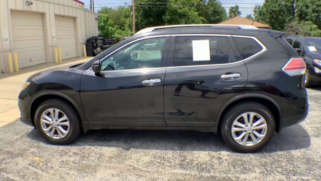 2016 Nissan Rogue SV