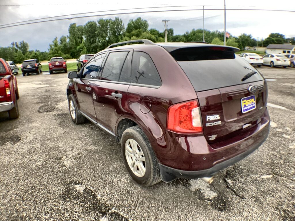 2011 Ford Edge SE