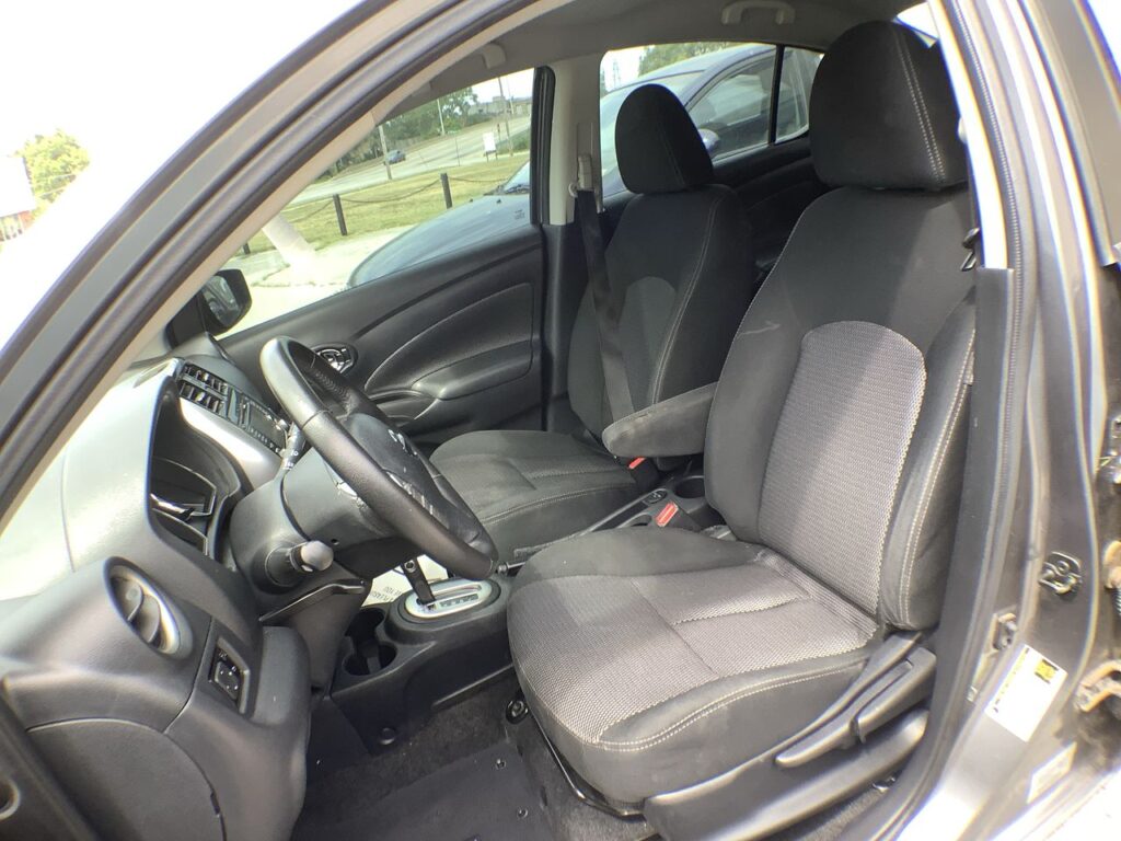 2018 Nissan Versa 1.6 SV