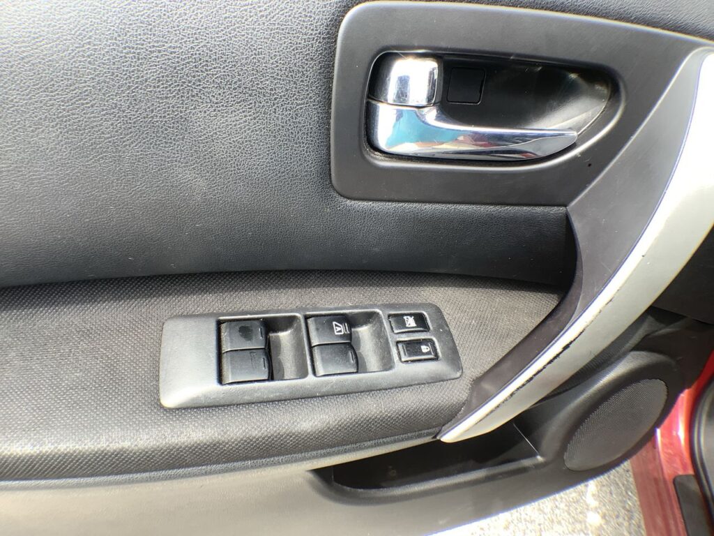 2009 Nissan Rogue SL