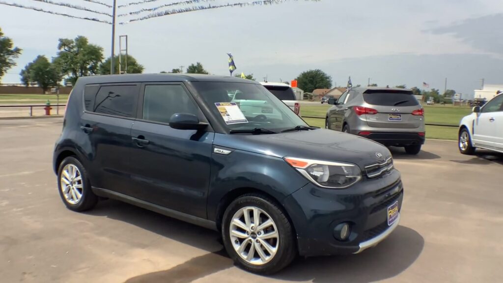 2017 Kia Soul +