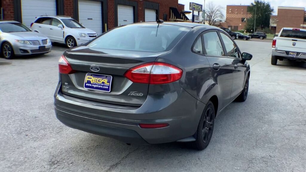 2016 Ford Fiesta SE