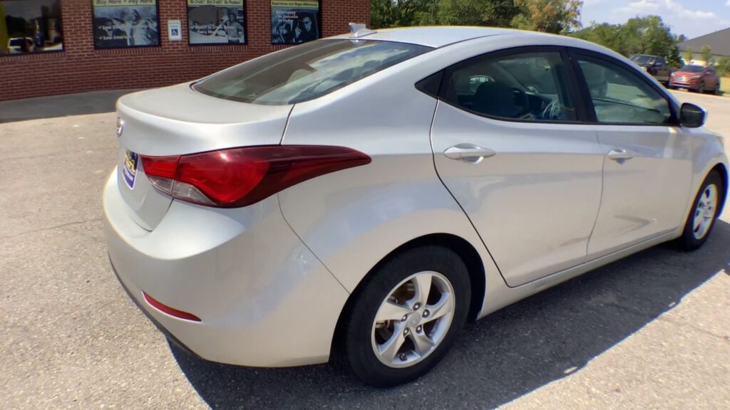 2015 Hyundai Elantra SE