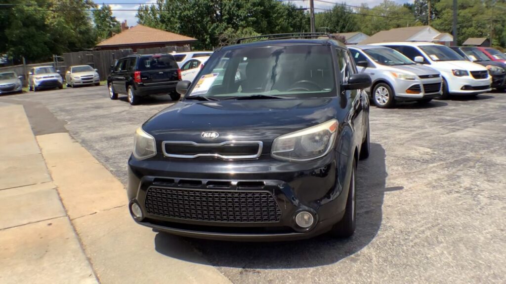 2016 Kia Soul +