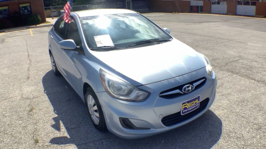2013 Hyundai Accent GLS