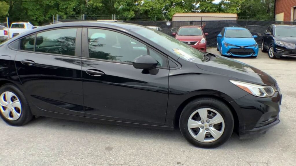 2017 Chevrolet Cruze LS Auto