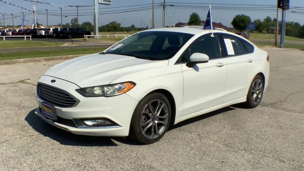 2017 Ford Fusion SE