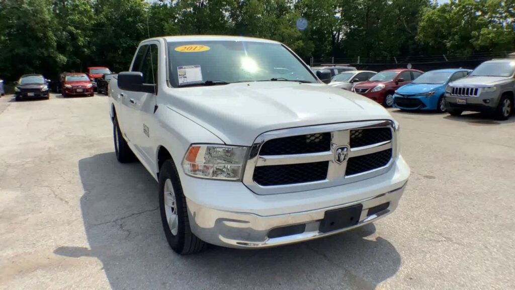 2017 RAM 1500 SLT Quad Cab 4x2 64" Box