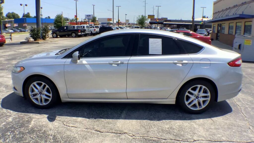 2015 Ford Fusion SE