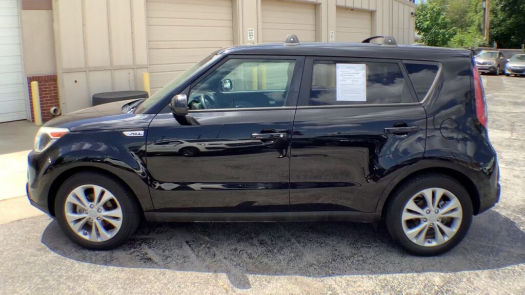 2016 Kia Soul +