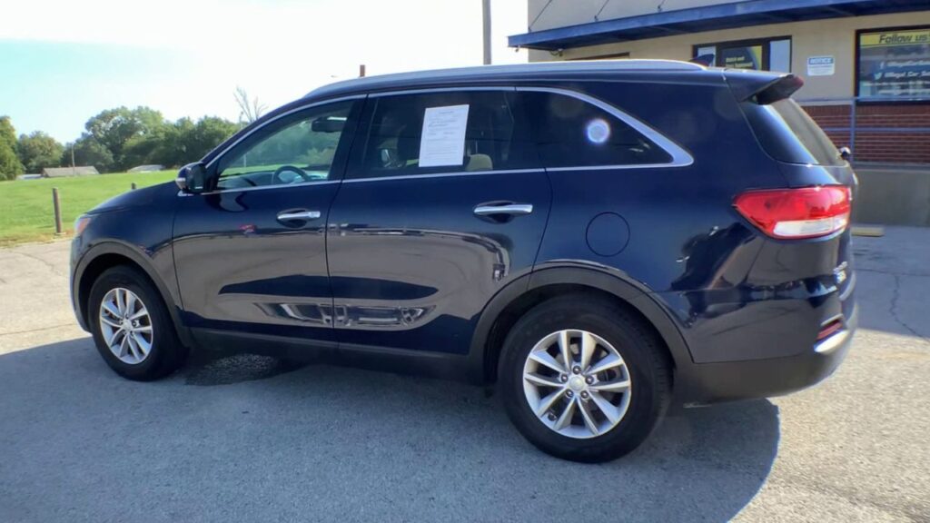 2017 Kia Sorento 2.4L LX