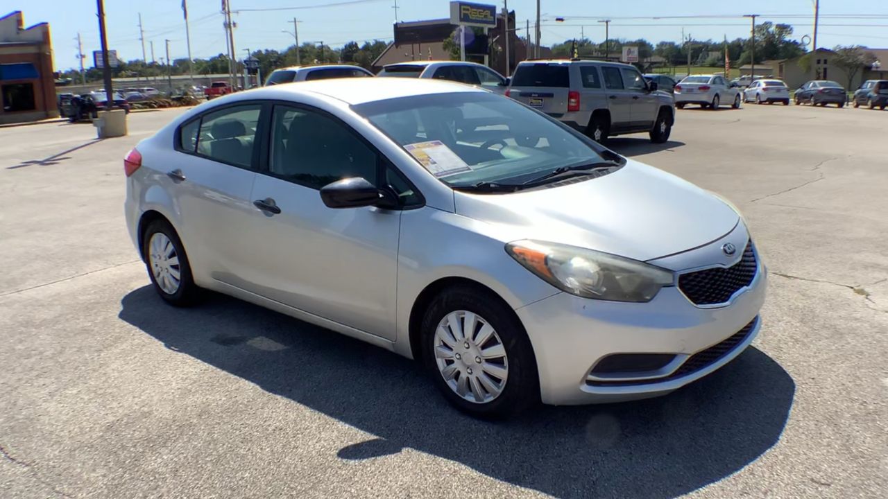 2015 Kia Forte LX's photo