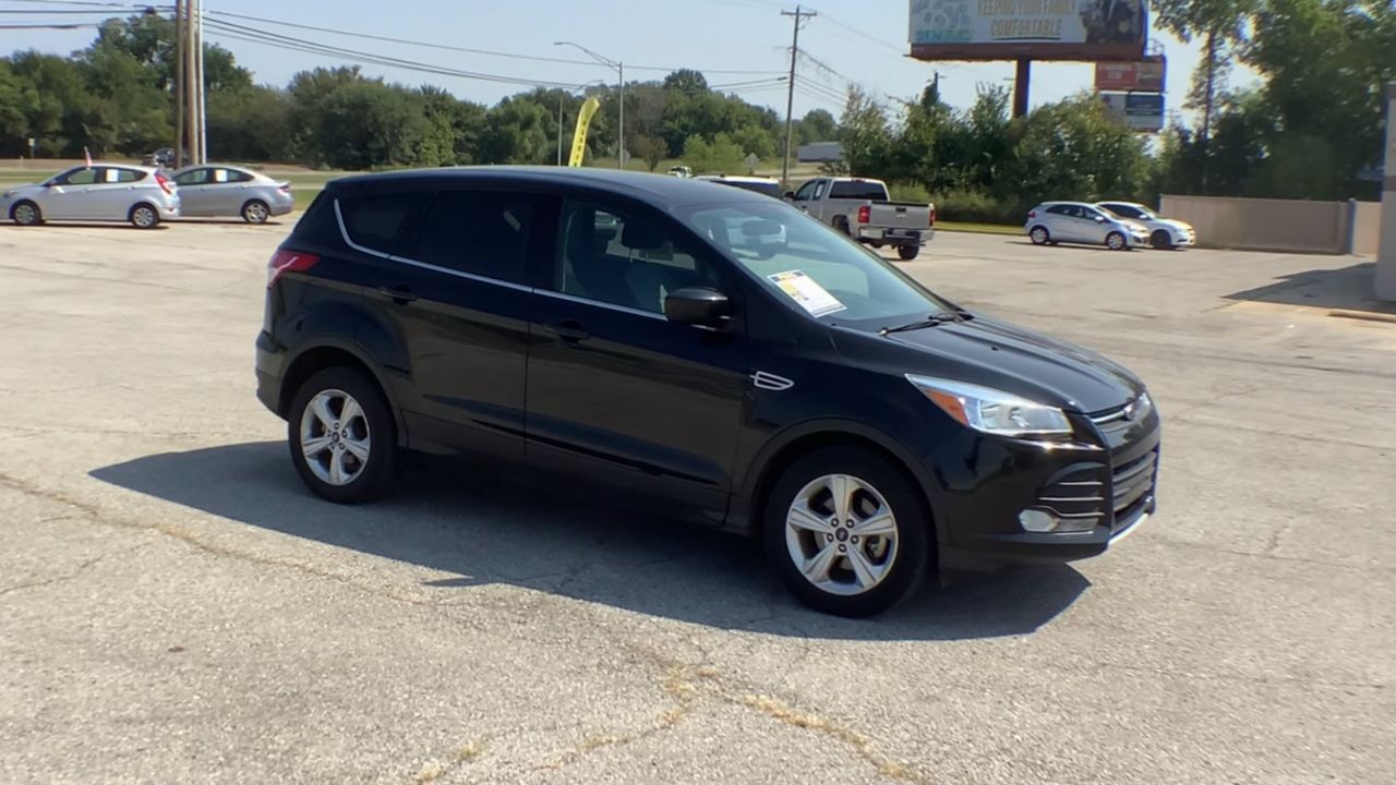 2014 Ford Escape SE's photo
