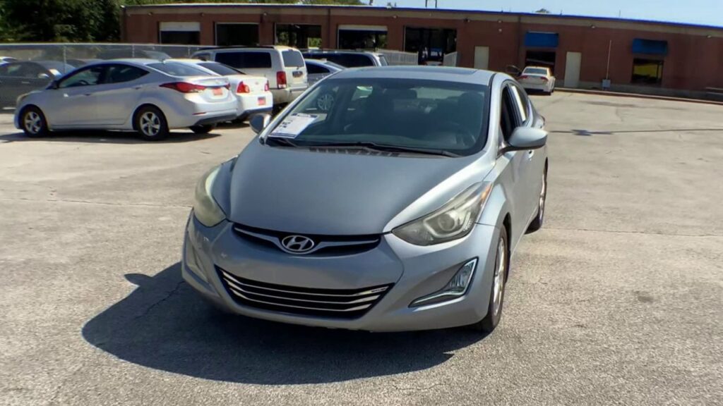 2015 Hyundai Elantra SE