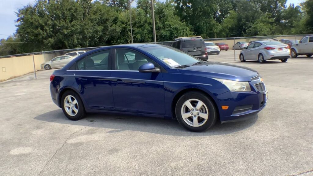 2013 Chevrolet Cruze 1LT Auto