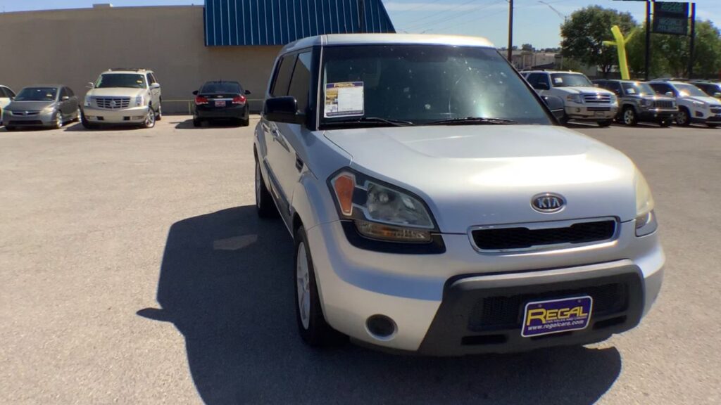 2011 Kia Soul +