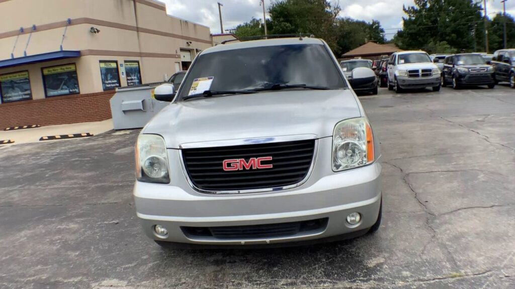2013 GMC Yukon XL 1500 SLE