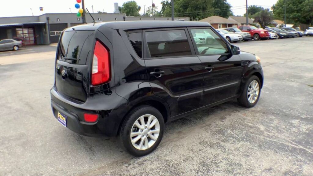 2013 Kia Soul +