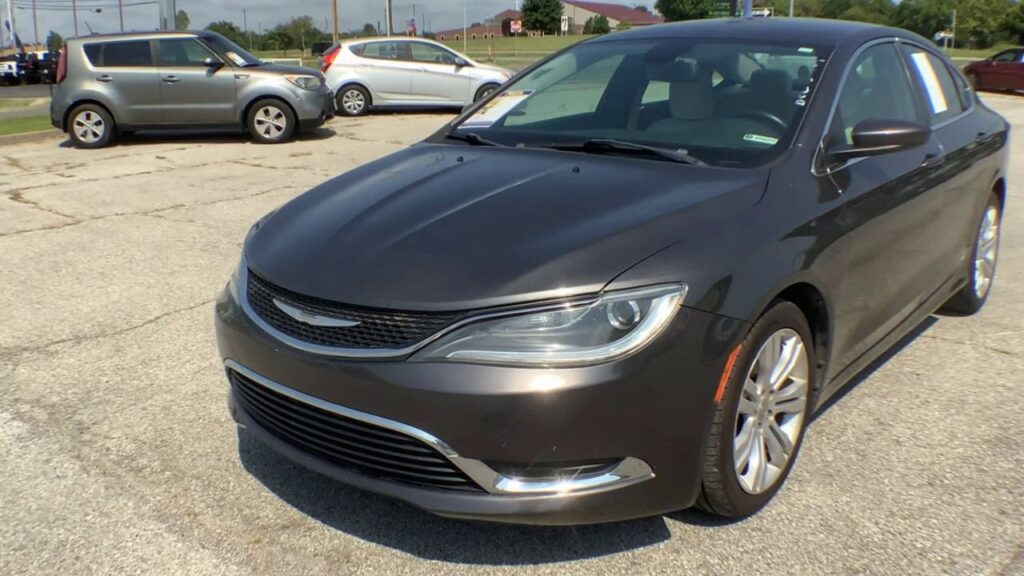 2015 Chrysler 200 Limited