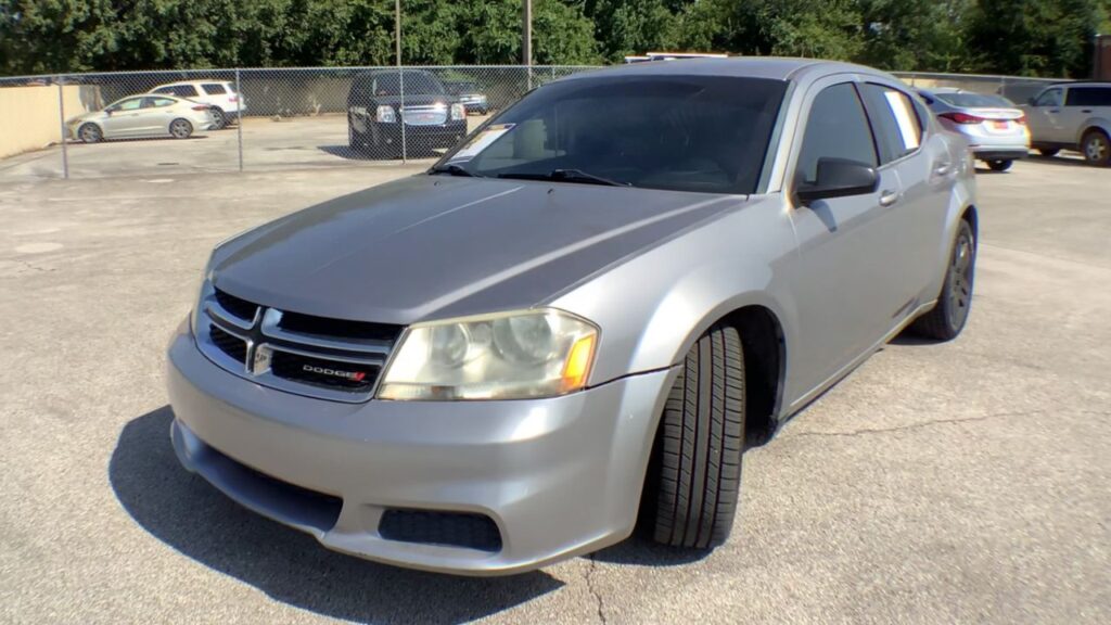 2014 Dodge Avenger SE