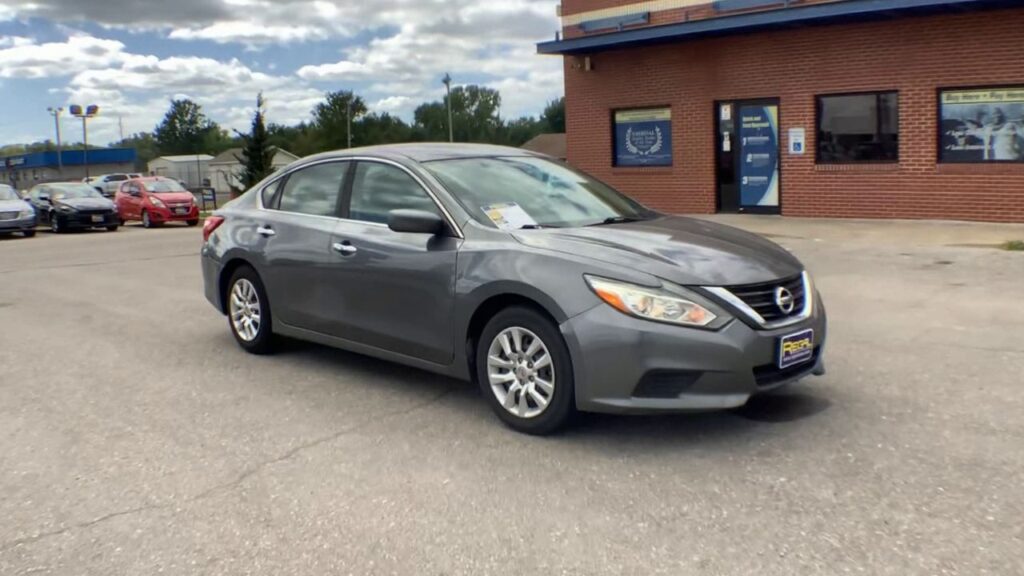 2016 Nissan Altima 4 DOOR SEDAN