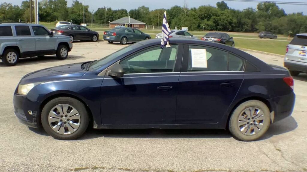 2011 Chevrolet Cruze LS