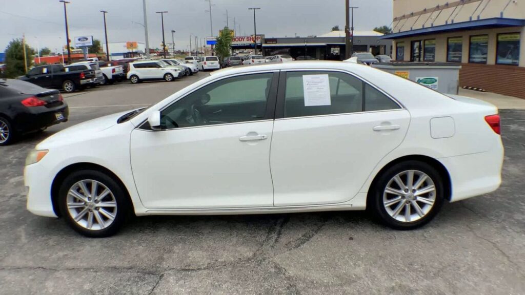 2012 Toyota Camry XLE V6