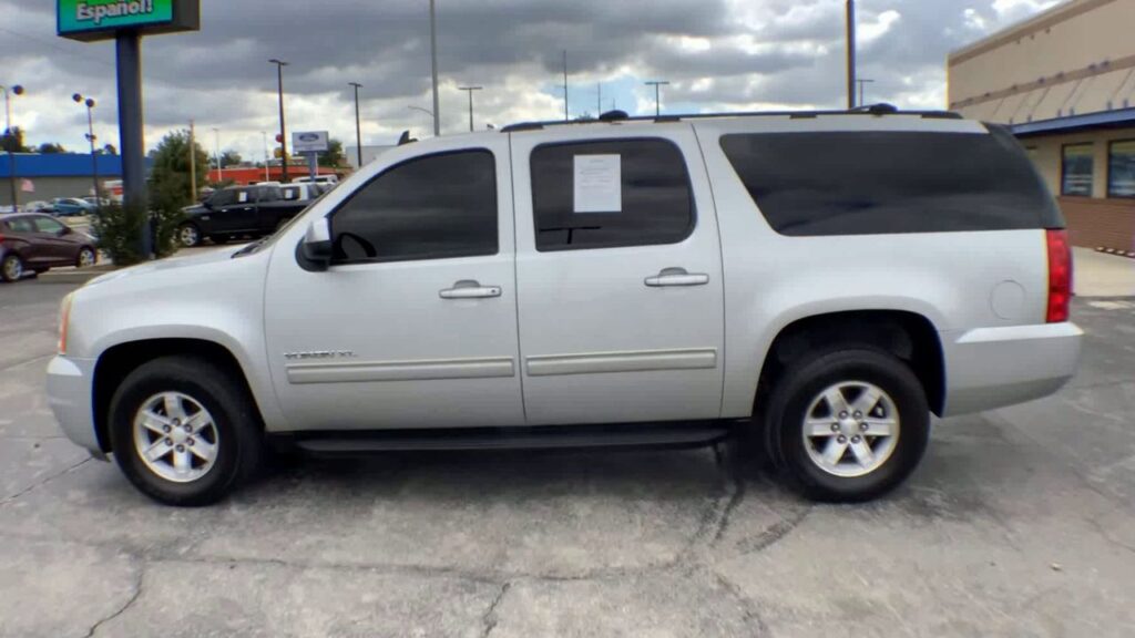 2013 GMC Yukon XL 1500 SLE