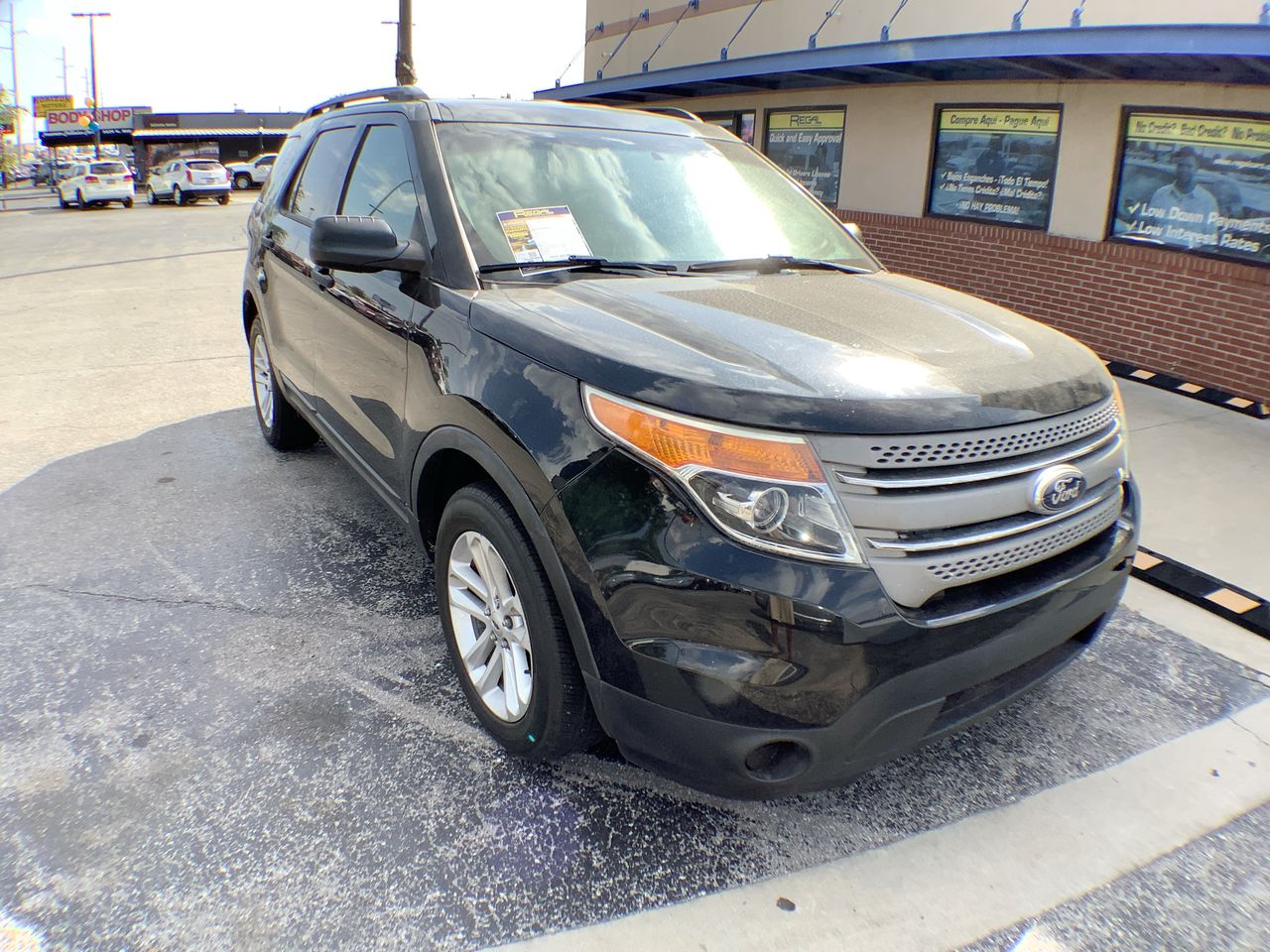 2015 Ford Explorer Base's photo