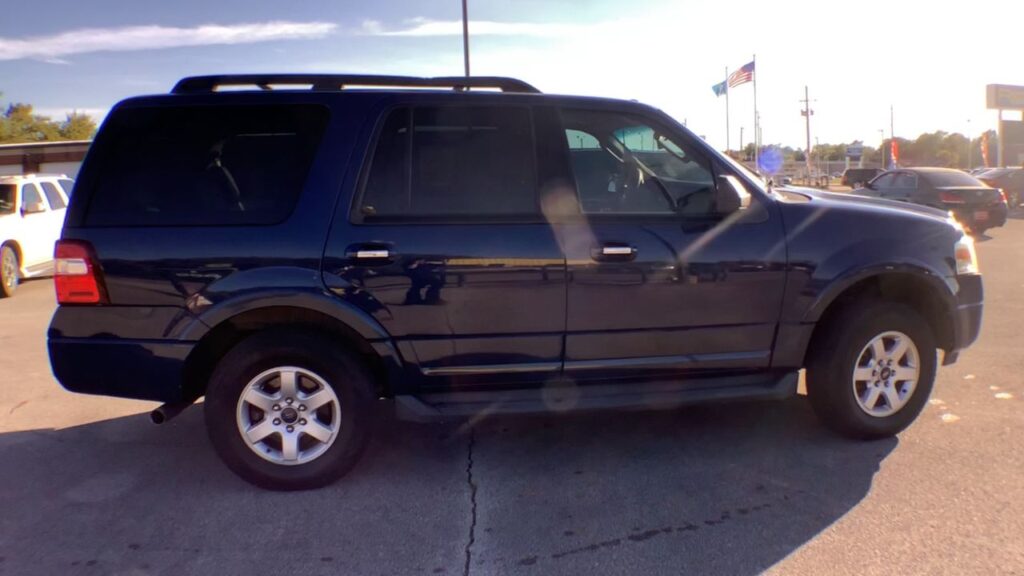 2011 Ford Expedition XLT