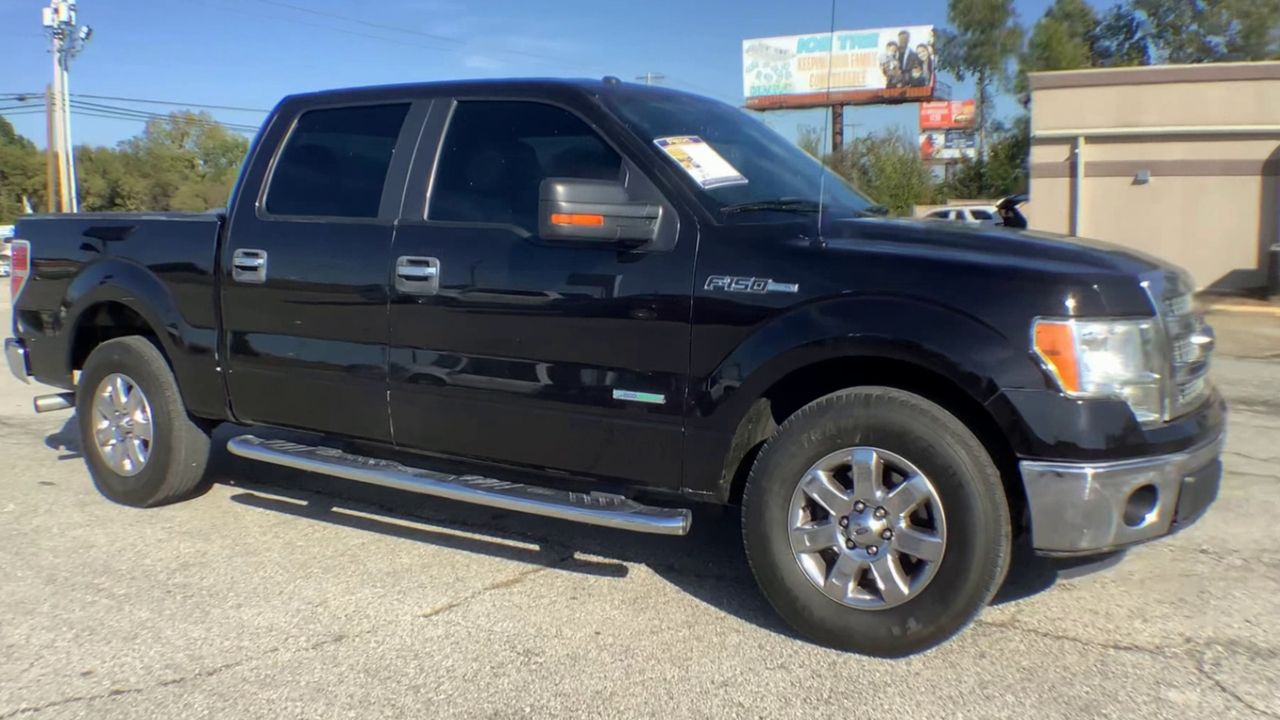 2014 Ford F-150 XLT's photo