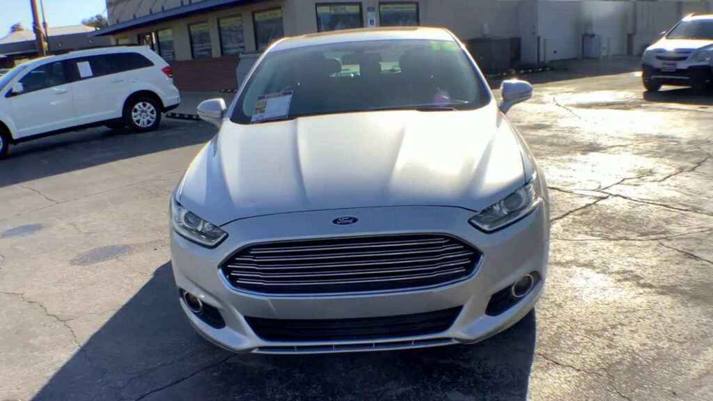 2016 Ford Fusion SE