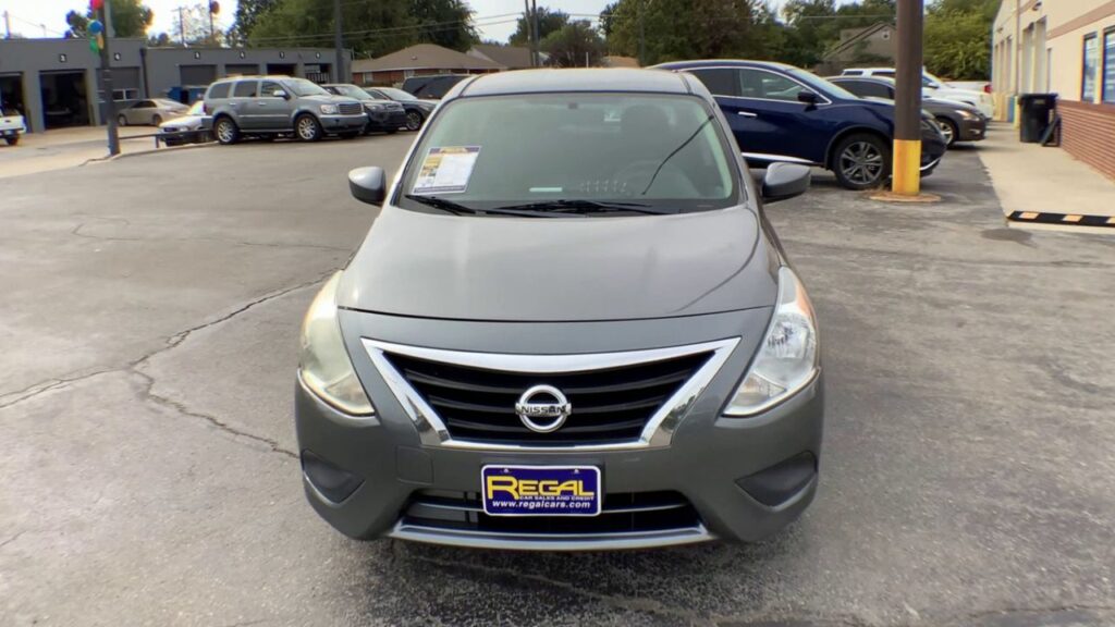 2018 Nissan Versa 1.6 SV