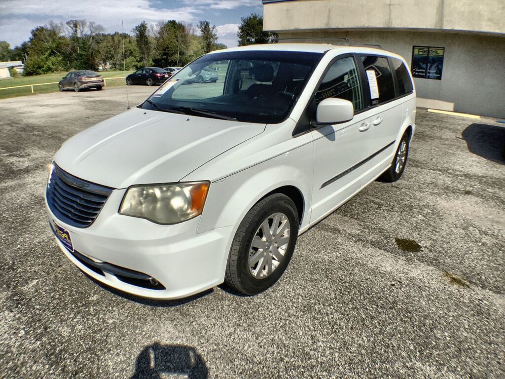 2014 Chrysler Town & Country Touring