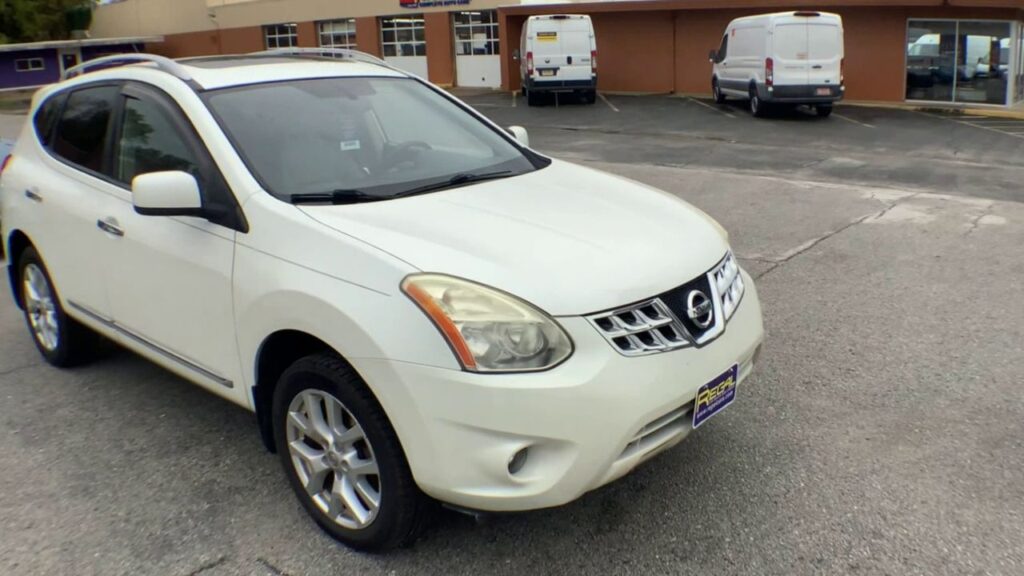 2011 Nissan Rogue SV